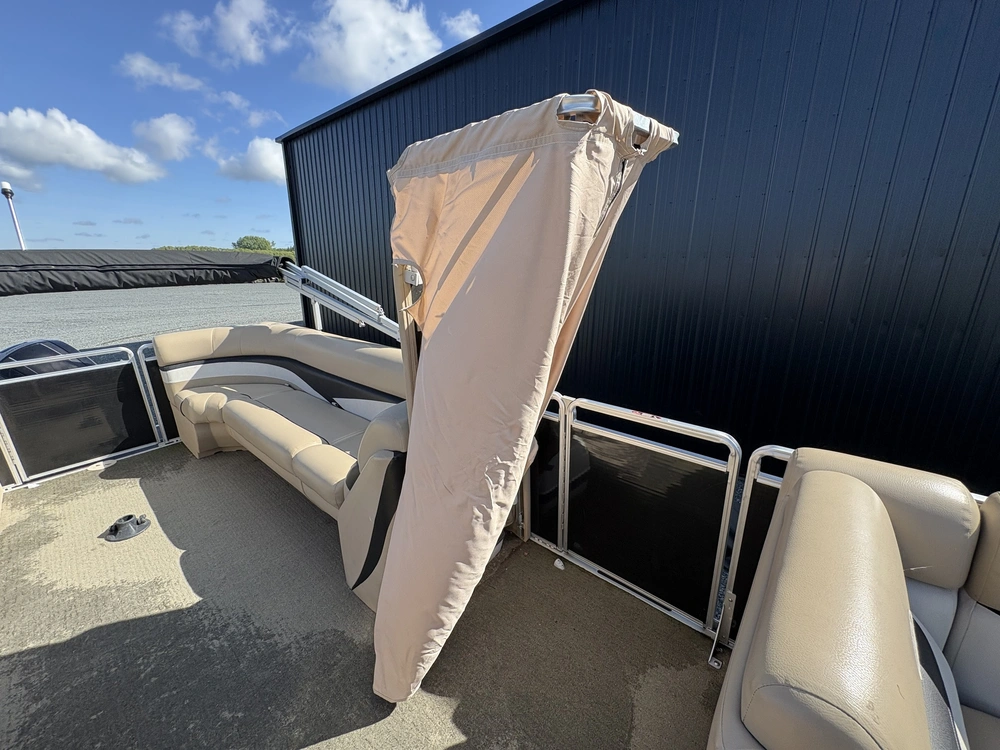 2014 Harris Cruiser 220 Floatboat 220 alt
