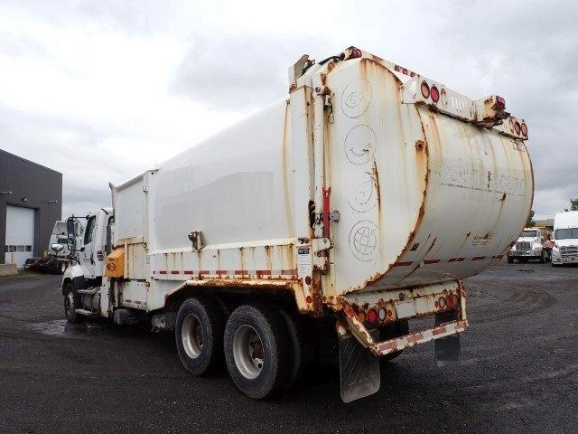 Freightliner 108sd 2018