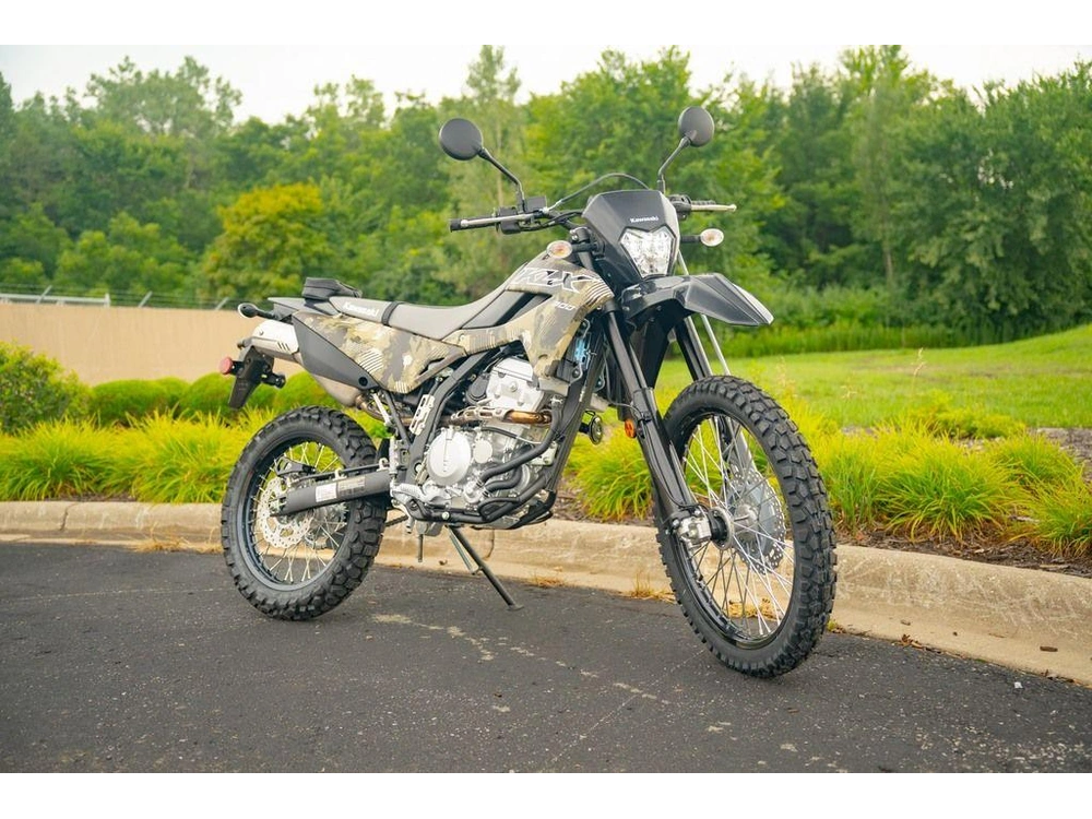 2026 Kawasaki Klx®300 Cypher Camo Beige alt