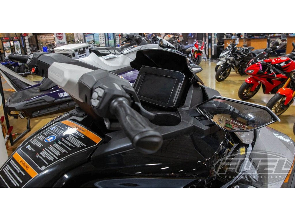 2026 Kawasaki Stx® 160 Lx alt