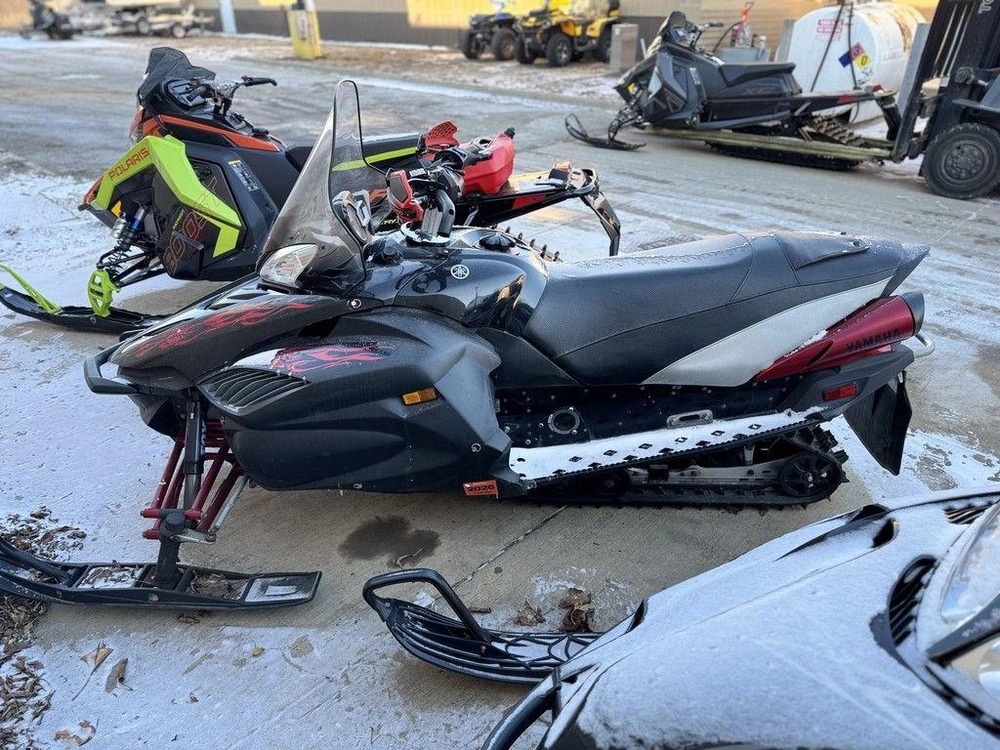 2006 Yamaha Apex Rtx alt