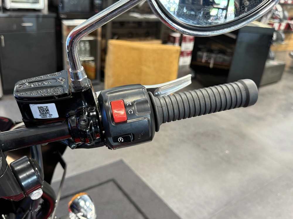 2021 Indian Motorcycle Scout Sixty alt