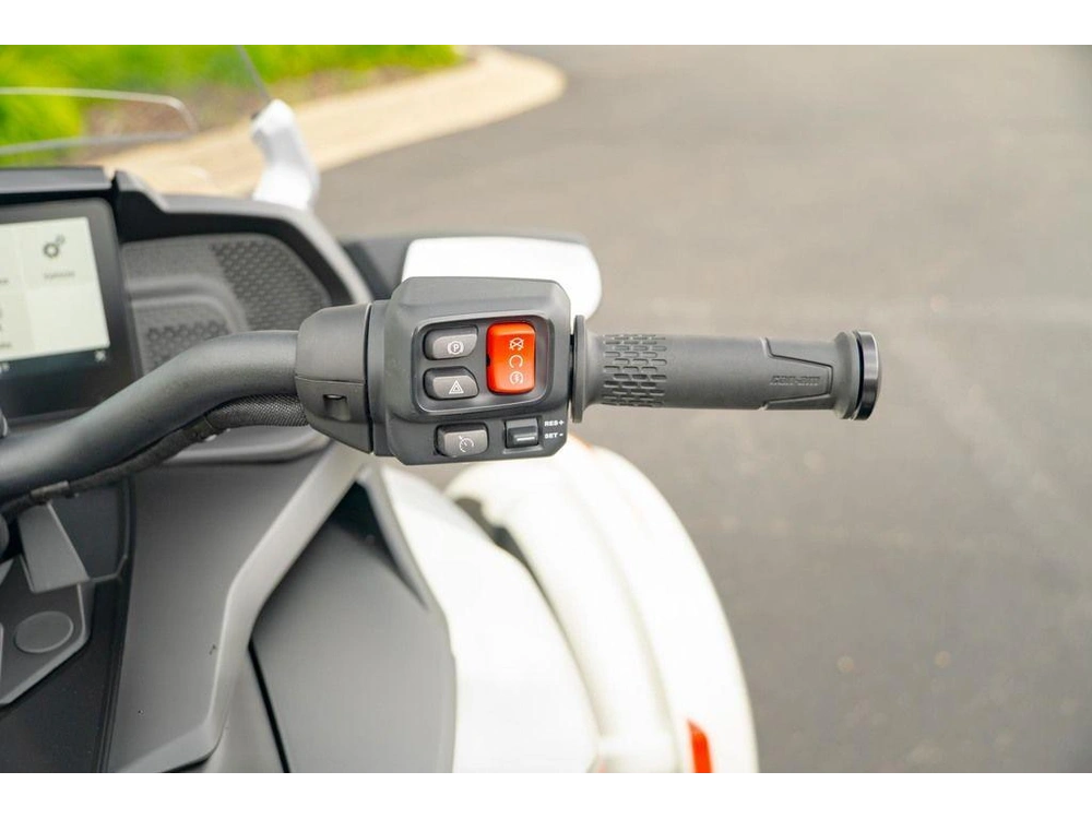 2026 Can-am Spyder F3 Limited Platine alt