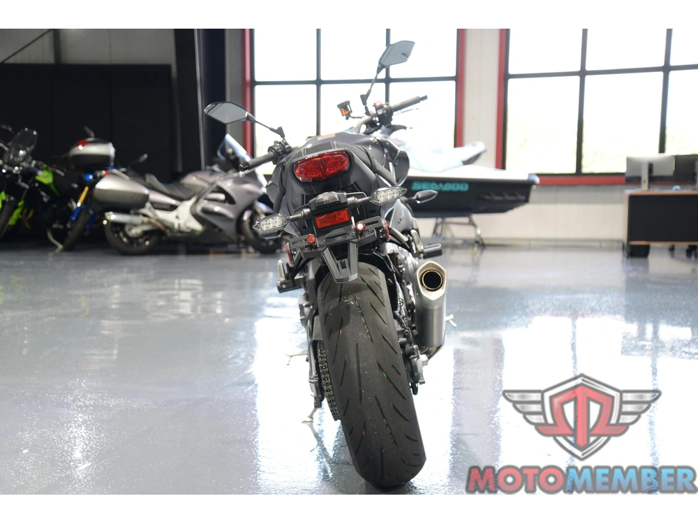 2024 Yamaha Mt-10 alt