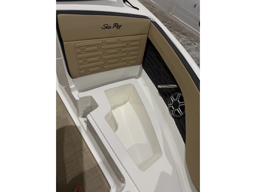 2026 Sea Ray Spx 210