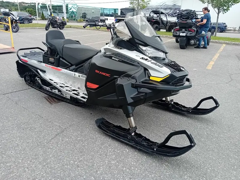 Ski-Doo SKANDIC SPORT 600EFI 2022