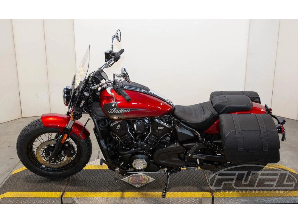 2026 Indian Motorcycle Super Scout® Sunset Red Metallic alt