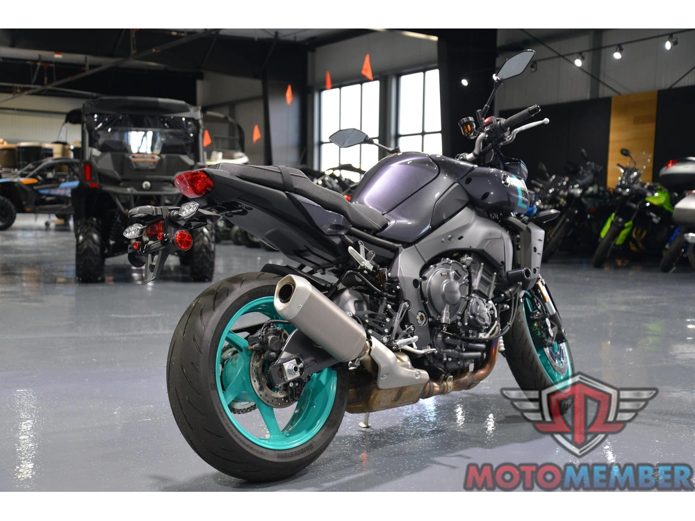 2024 Yamaha Mt-10 alt