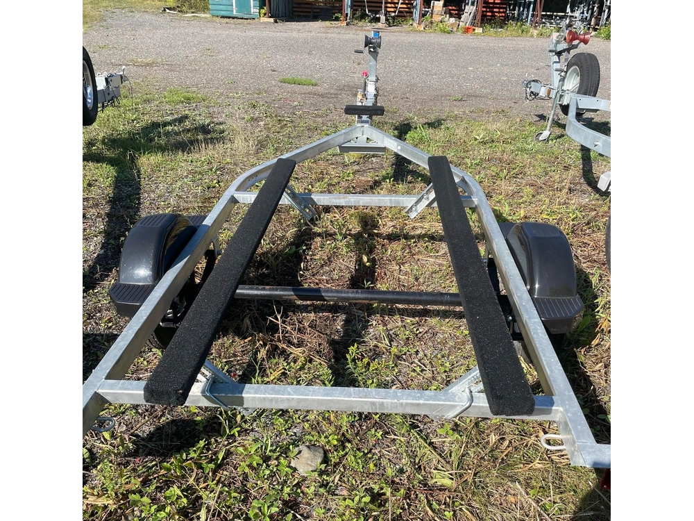 2022 Excalibur Bt1200 alt