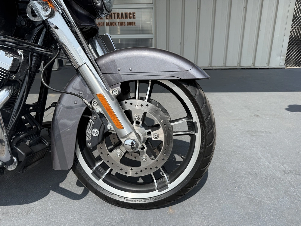 2015 Harley-davidson Street Glide Special alt