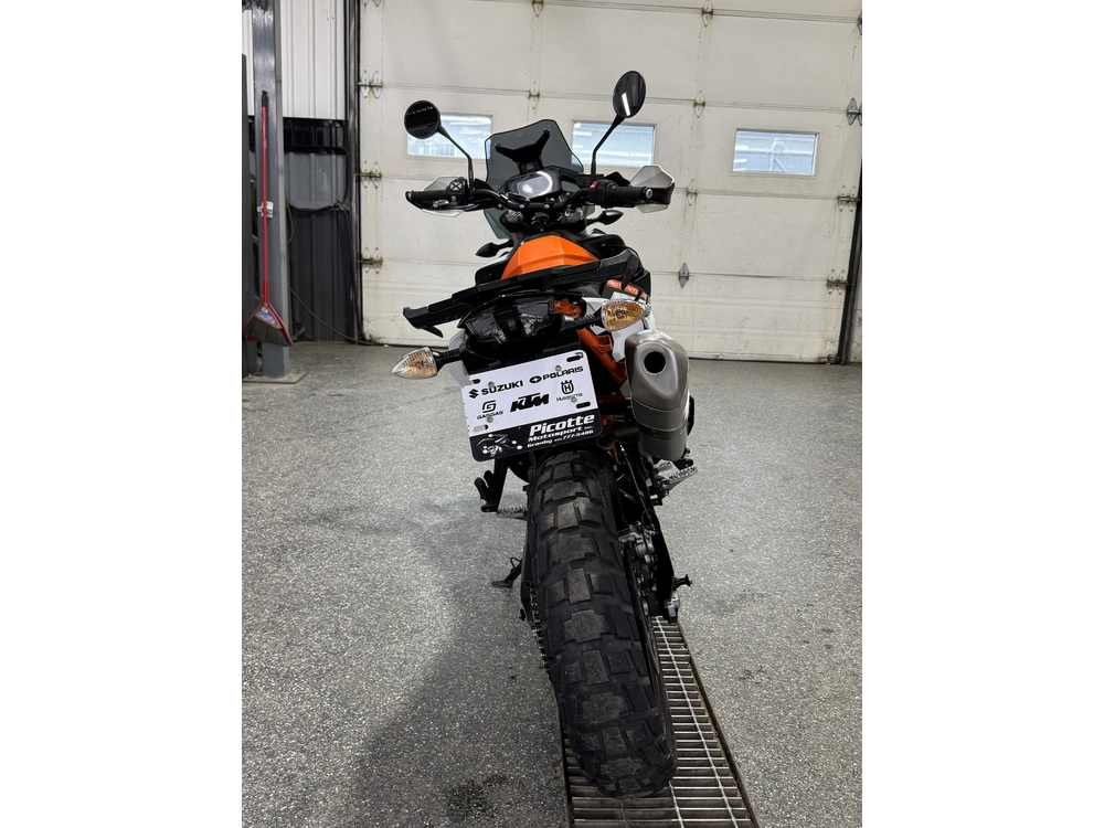 Ktm 890 R Aventure 2022 alt
