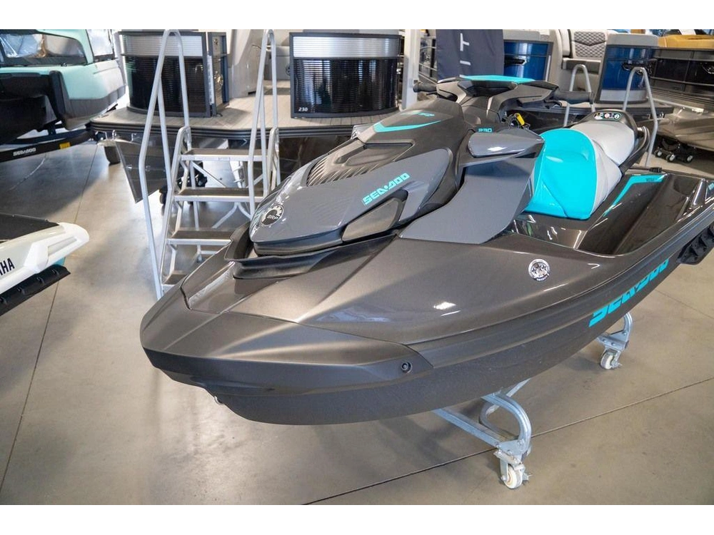 2026 Sea-doo Gtr™ 230 Ibr alt