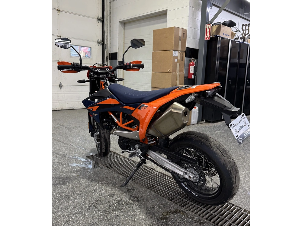 2026 Ktm 690 Smcr alt