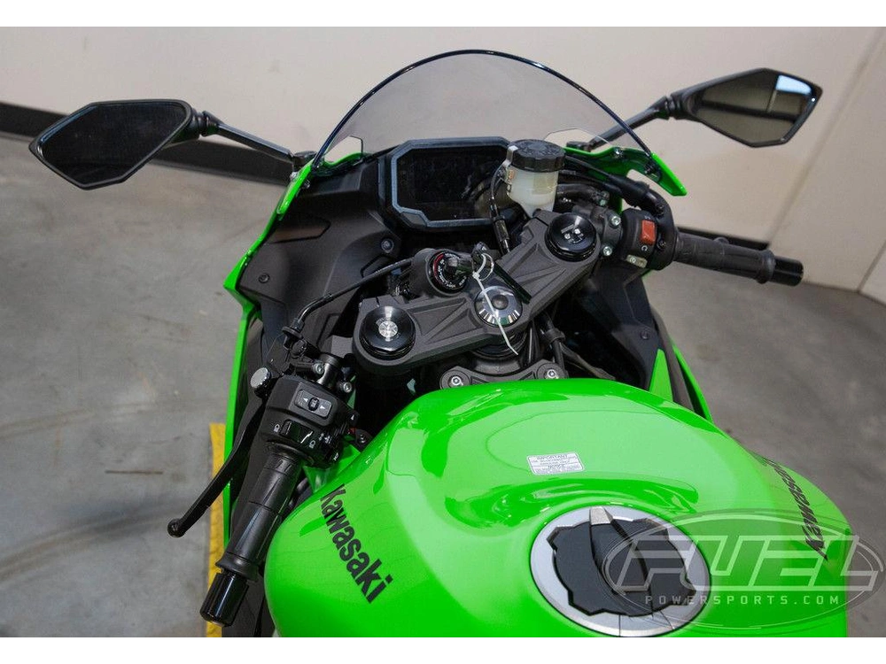 2026 Kawasaki Ninja® Zx™-6r alt