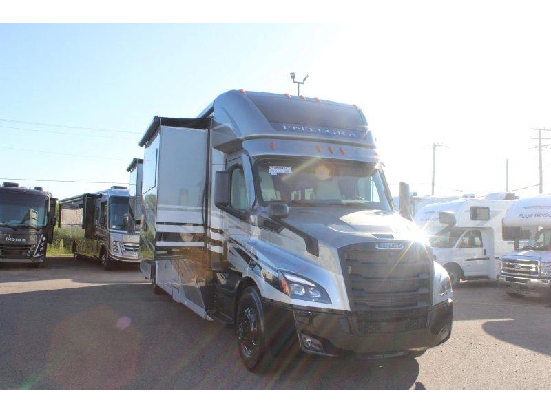 Entegra Coach Centurion 39n 2027 alt