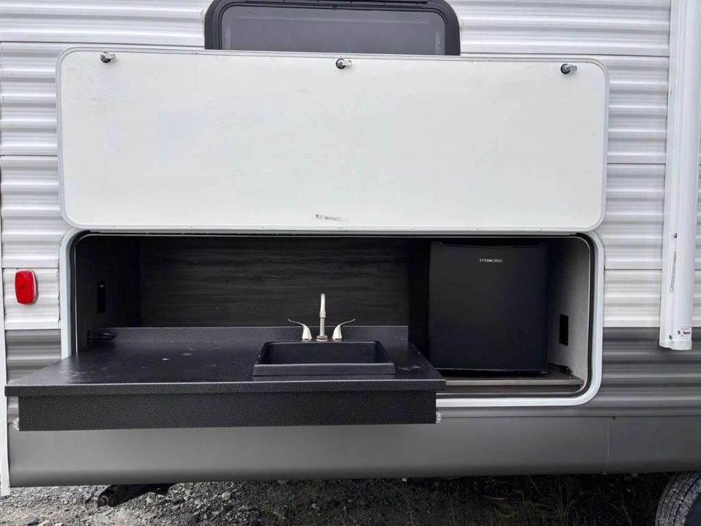 Shasta Shasta 26bh 2022 alt