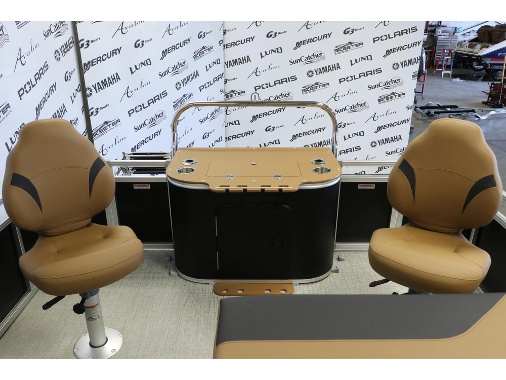 Avalon Venture 2385 Rf 3 Quilles + Yamaha Vmax 115 Hp 2026 alt
