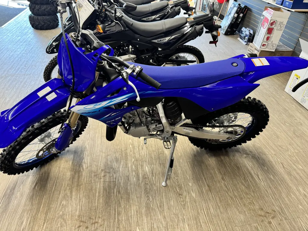 2027 Yamaha YZ250XV