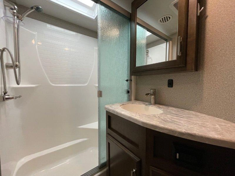 Grand Design Solitude 310gk 2020 alt