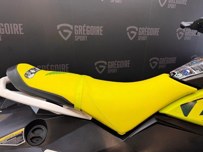 Sea-doo Spark Trixx 2up 2021 alt