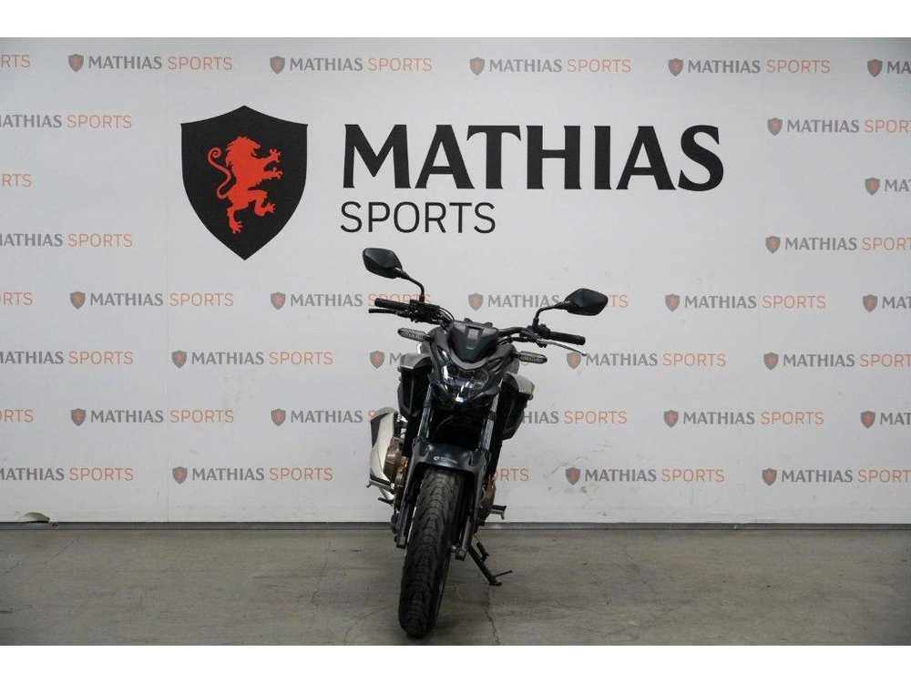 Honda Cb500f 2020 alt