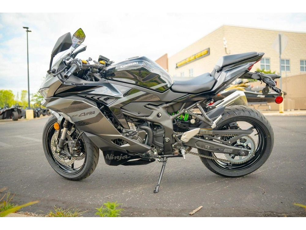 2026 Kawasaki Ninja® Zx™-4rr Abs alt
