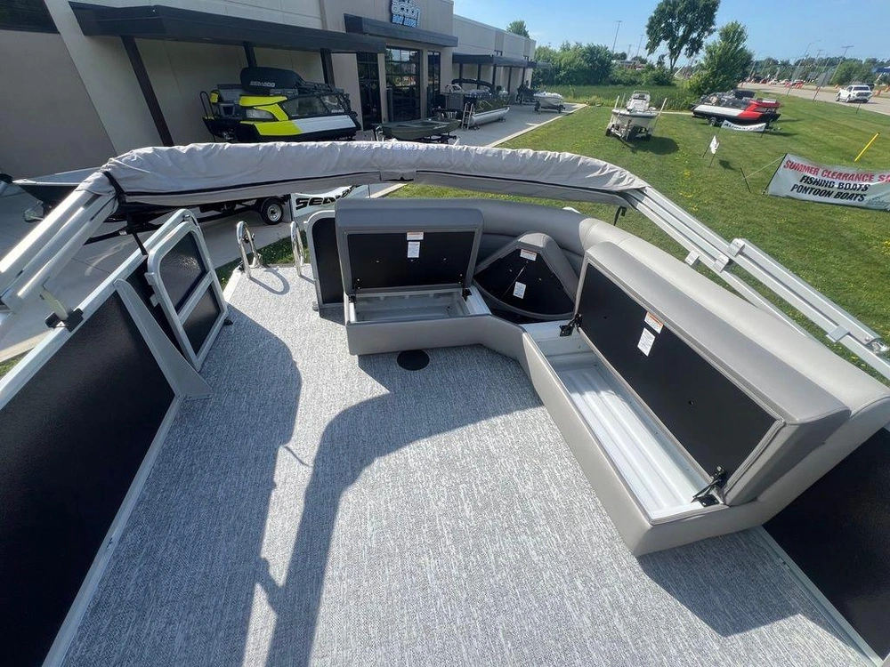 2025 Premier 230 Sunsation Re alt