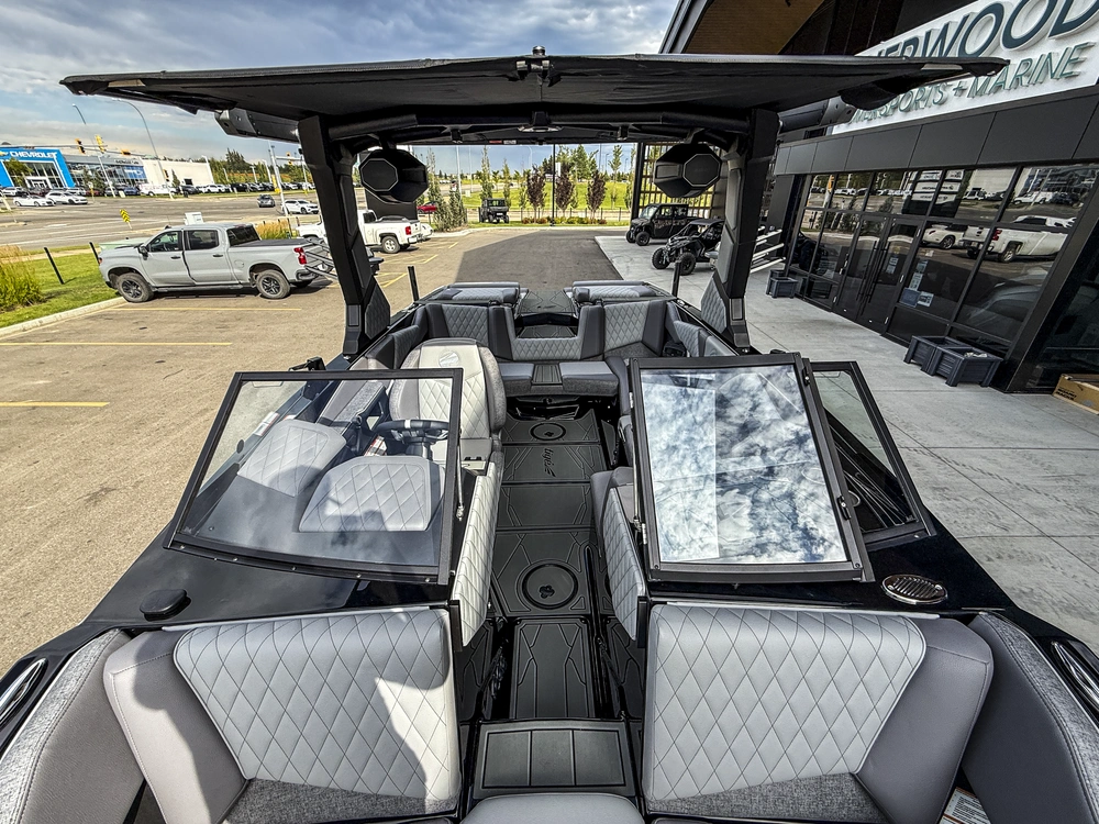 2027 Tige Boats Z1 alt