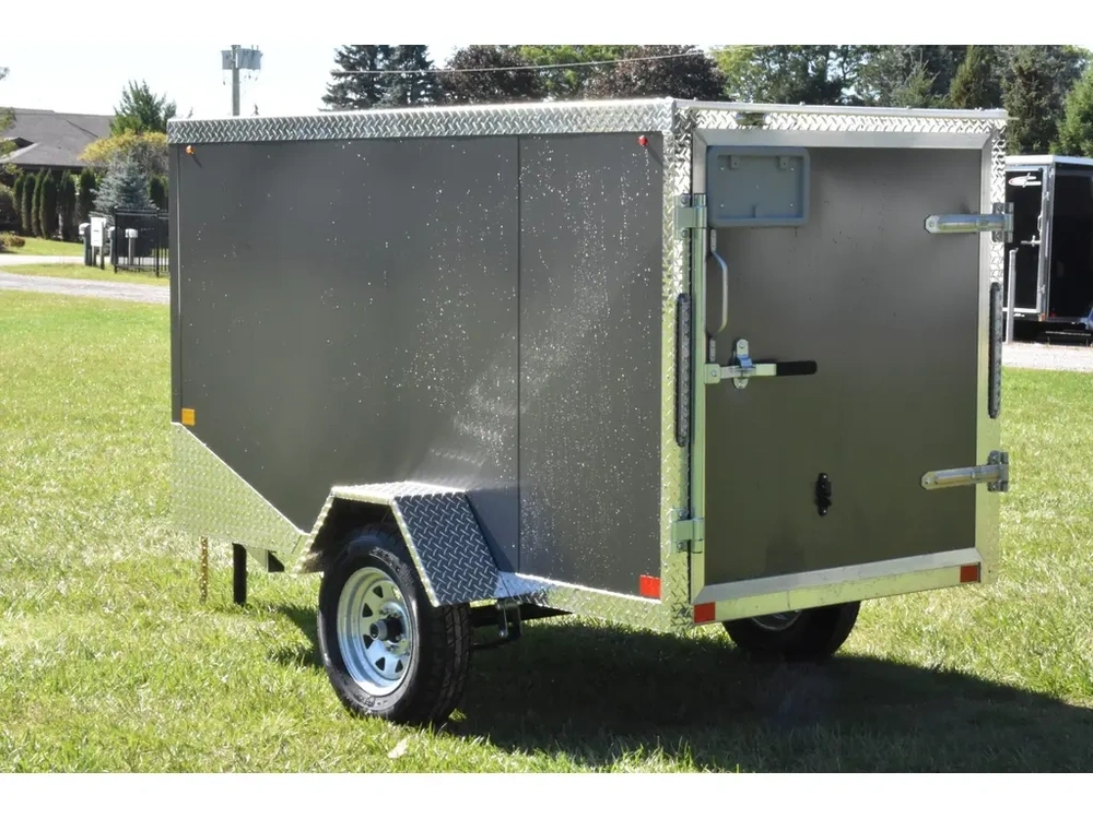 2026 Rhino Galvanized Enclosed 4' X 8' Sa alt