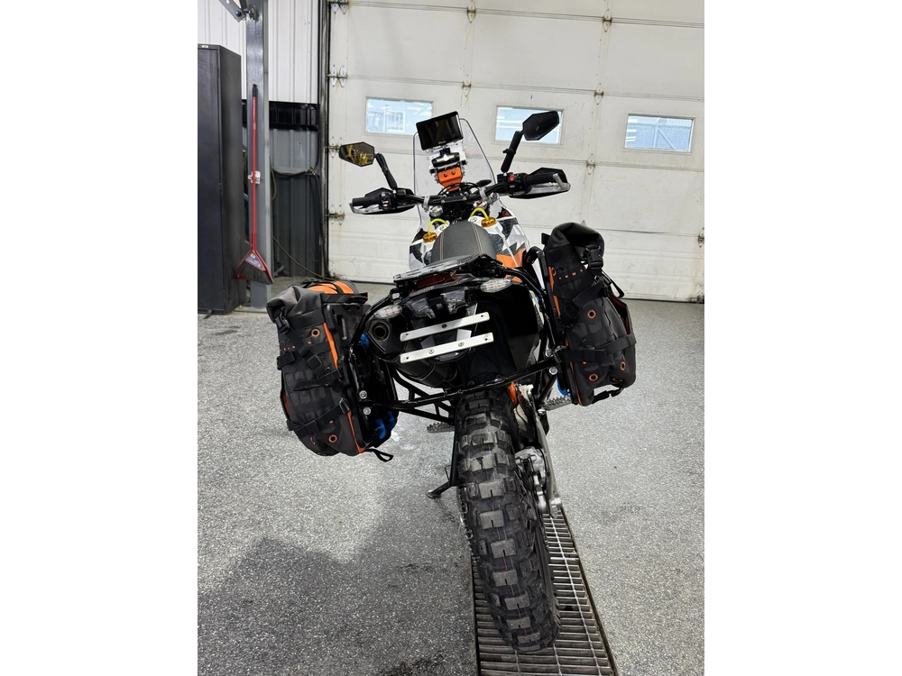 Ktm 690 Enduro R 2021 alt