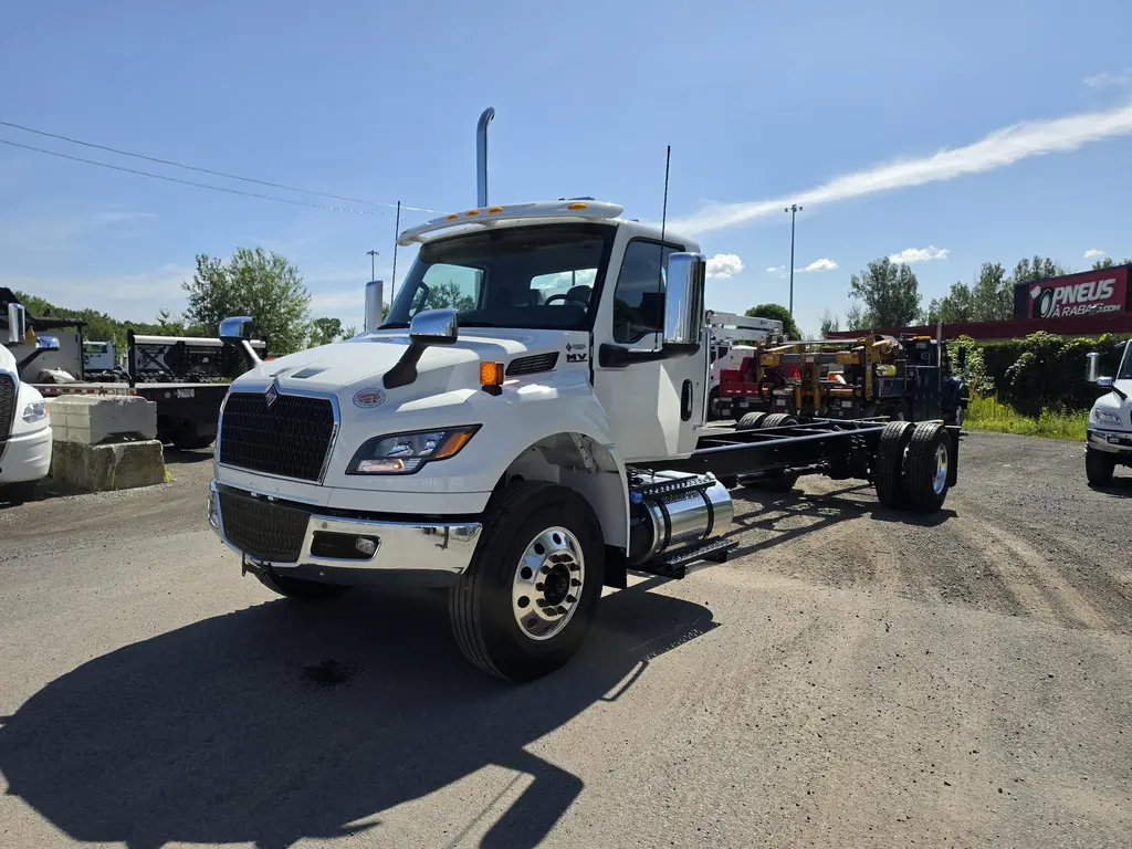 International MV607