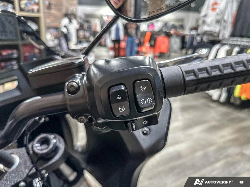 2026 Harley-davidson Low Rider St alt