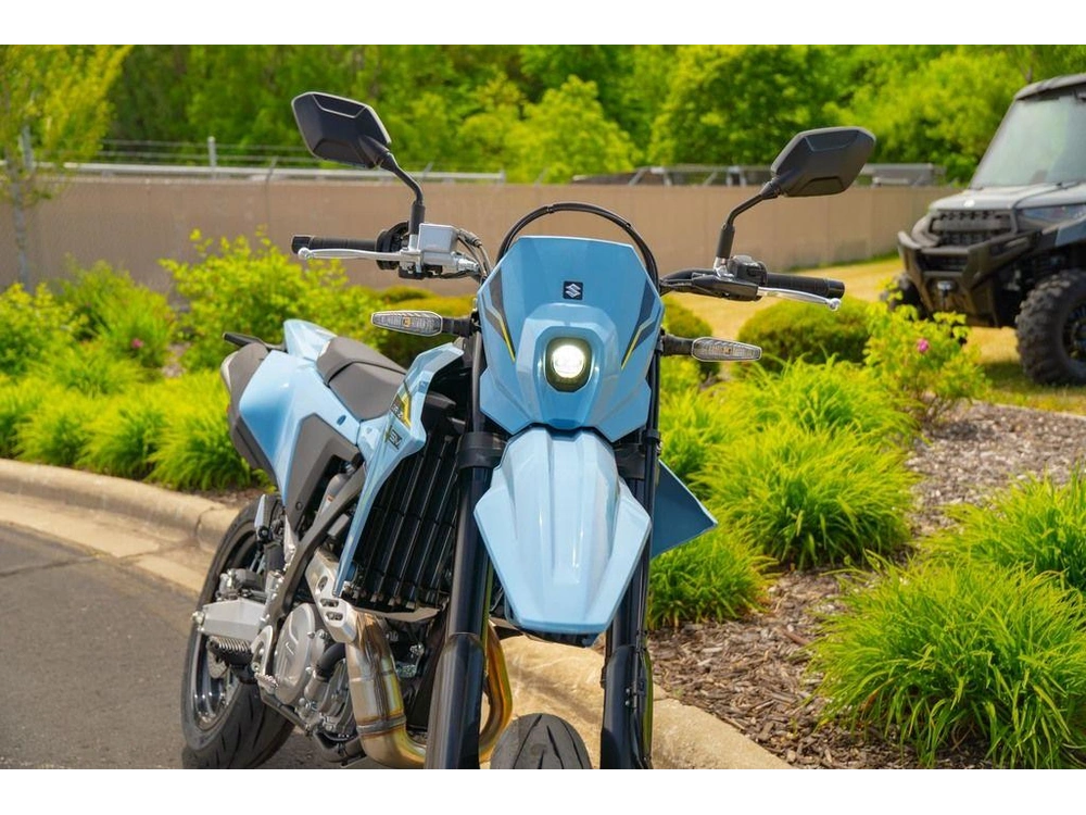 2026 Suzuki Dr-z4sm alt