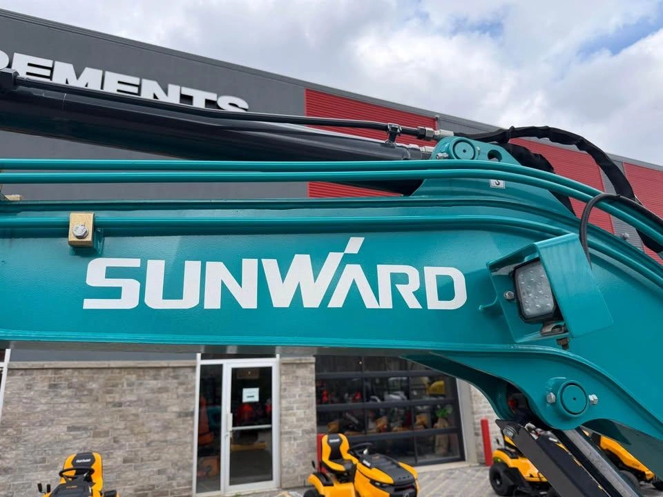 Sunward Swe35uf 2026 alt