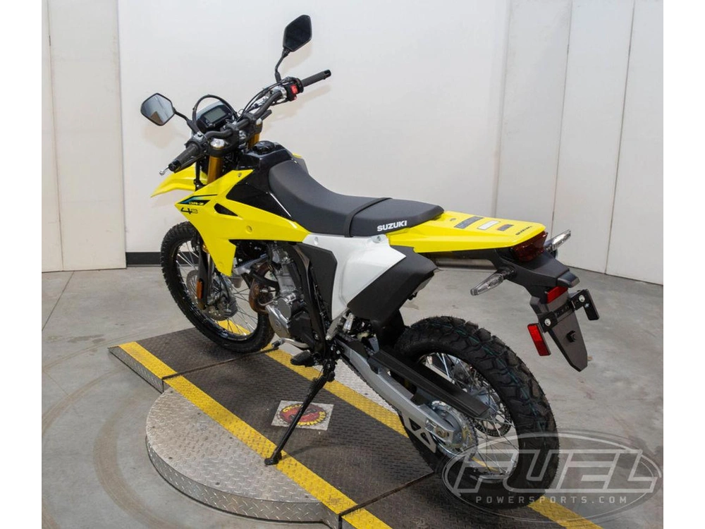 2026 Suzuki Dr-z4s alt