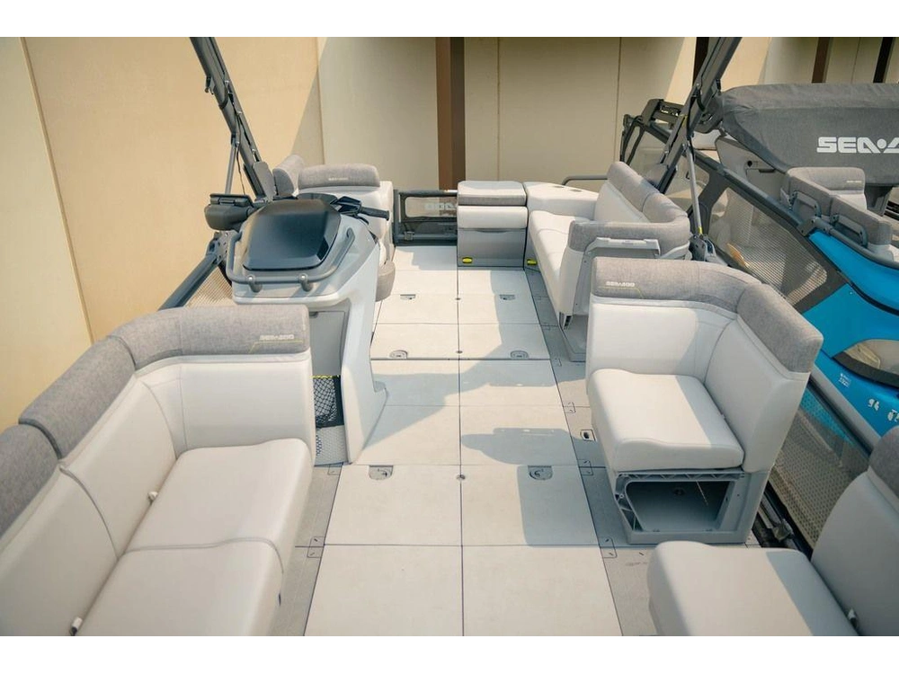 2025 Sea-doo Switch™ Cruise 21 - 230 Hp Galvanized alt