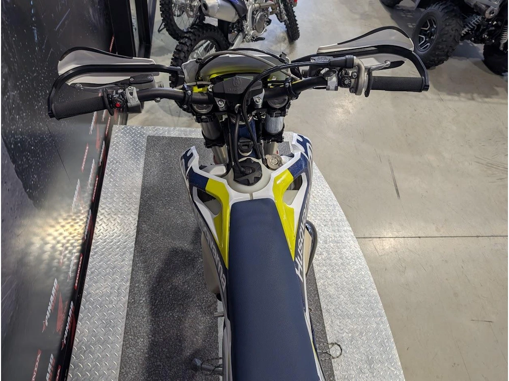Husqvarna Te 300 2023 alt