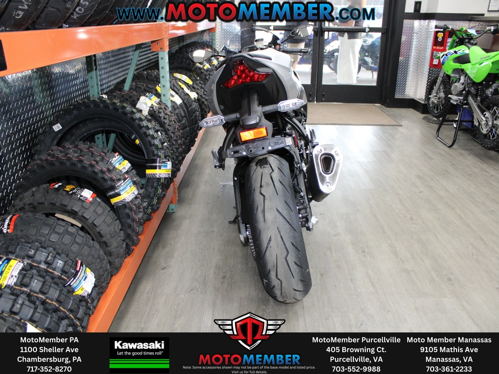 2027 Kawasaki Ninja Zx-6r Abs alt