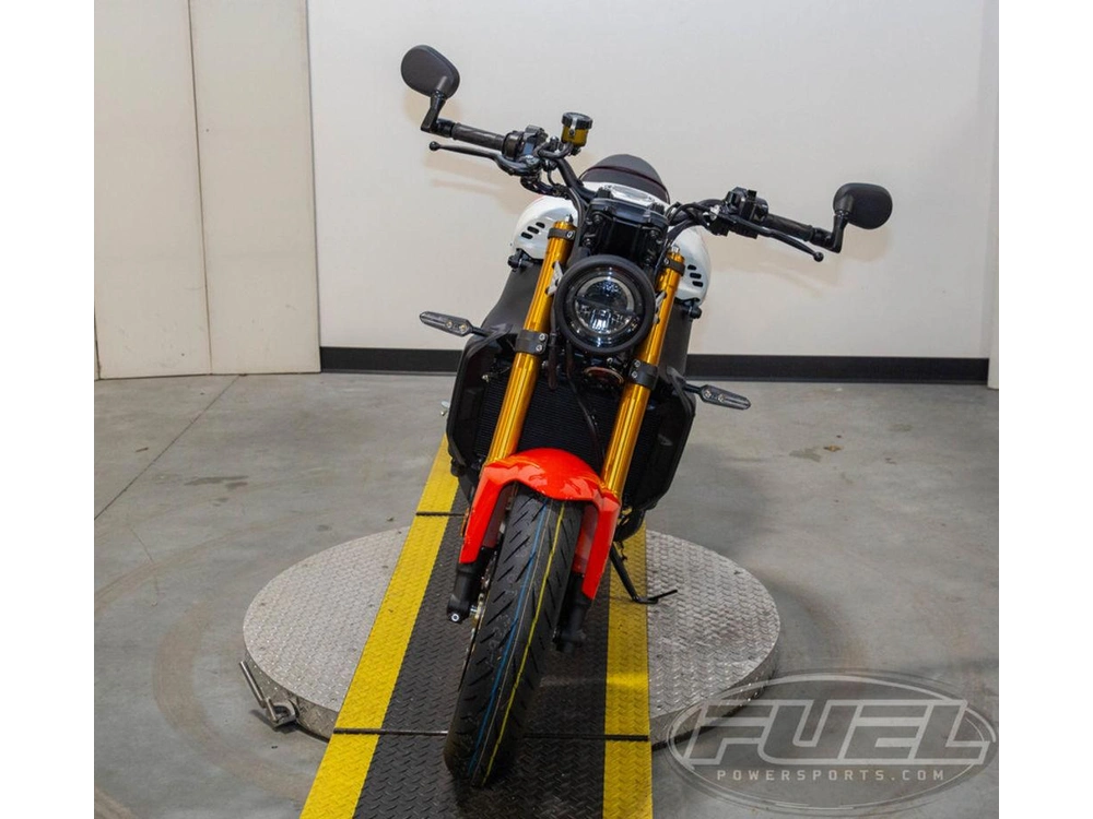 2026 Yamaha Xsr900 alt
