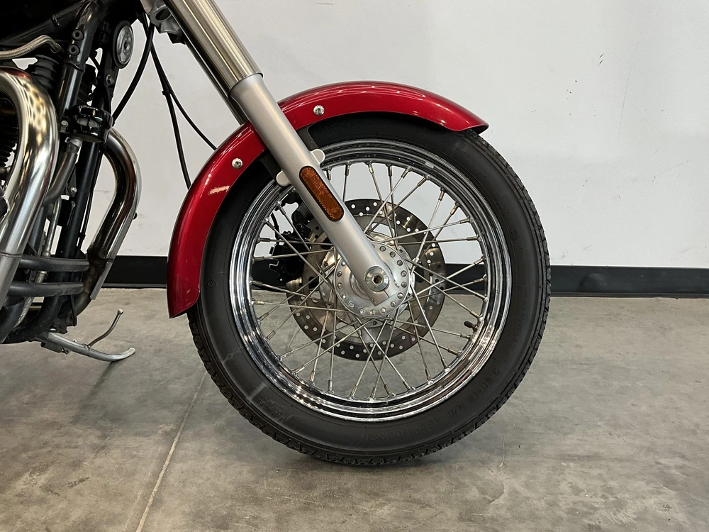 2002 Triumph Bonneville America alt