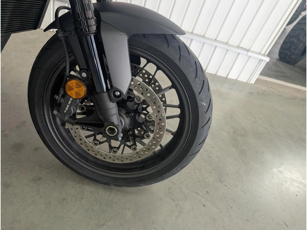 Honda Cb1000r 2023 alt