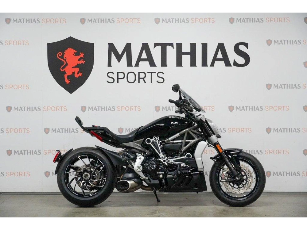 2017 Ducati Ducati X Diavel S alt
