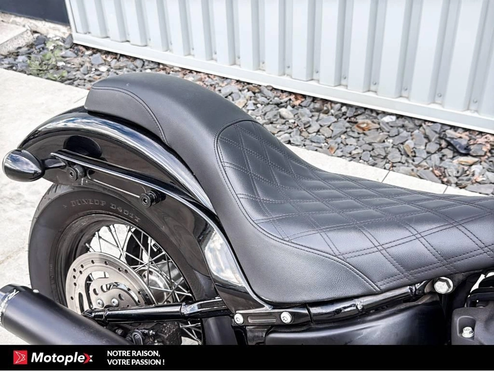 Harley-davidson Street Bob 2018 alt
