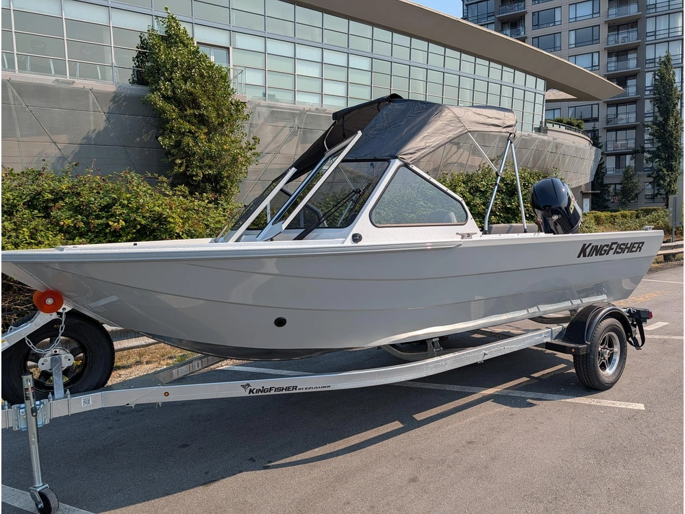 2027 Kingfisher 1825 Falcon alt