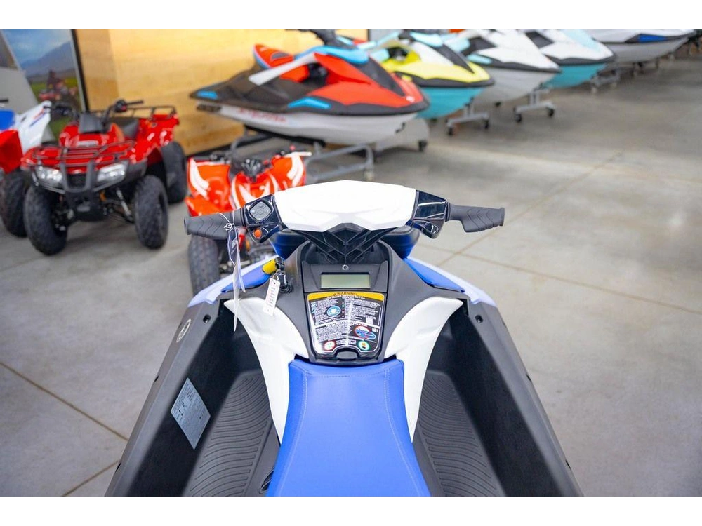 2026 Sea-doo Spark™ For 2 Rotax® 900 Ace™- 90 Conv With Ibr And Audio alt