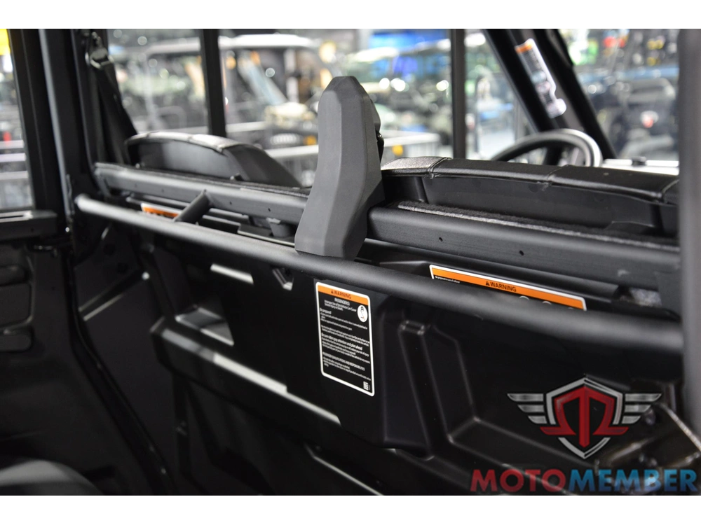 2026 Can-am Defender Max Xt Cab Hd11 alt