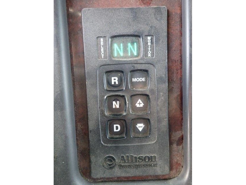 Freightliner M2106 2016