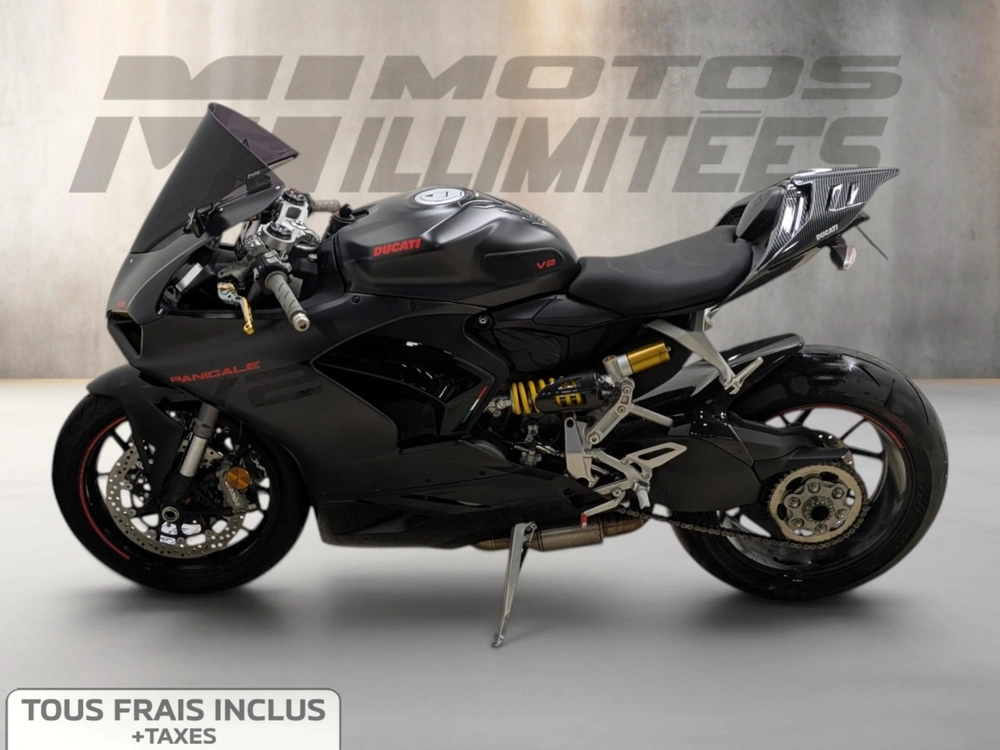 Ducati Panigale V2 2025 alt