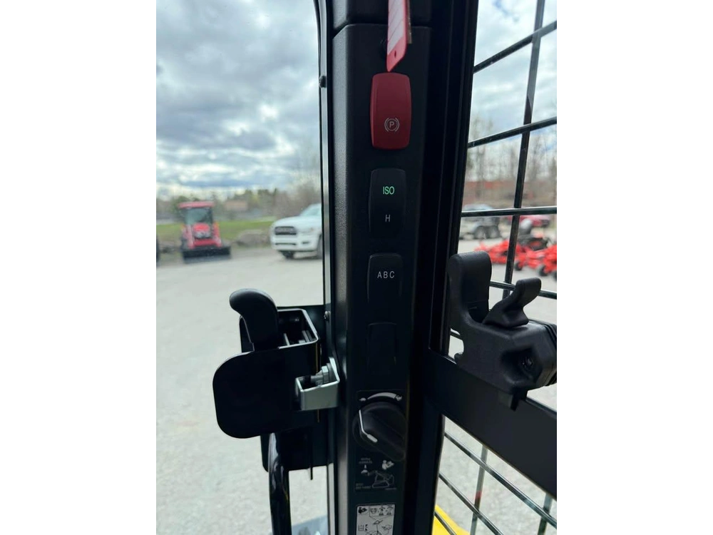 Wacker Neuson St27 Premium Cab 2026 alt