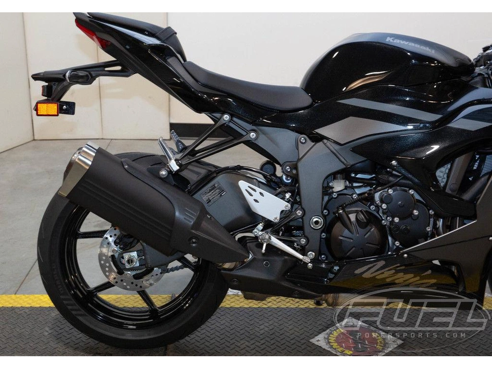 2026 Kawasaki Ninja® Zx™-6r alt